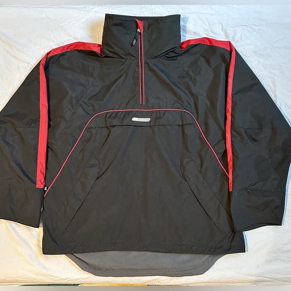 Reebok Other - Vintage Centre Logo Reebok Coat